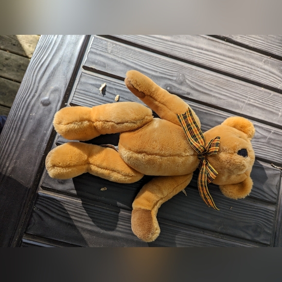 Keep stuffed Bear. Quality made. Jointed shoulders and hips. EUC. Tartan scarf. - Picture 5 of 8